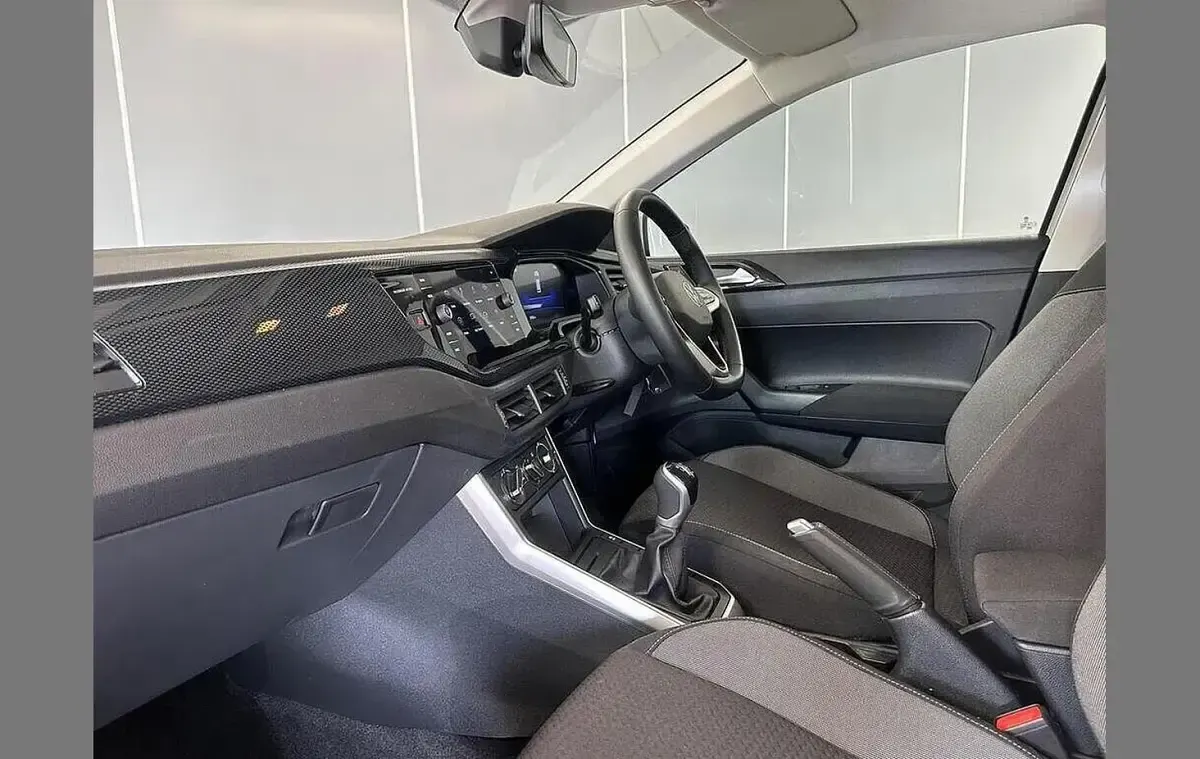 Used VW Polo Life 80 HP (58 kW) 2025 Grey Hatchback
