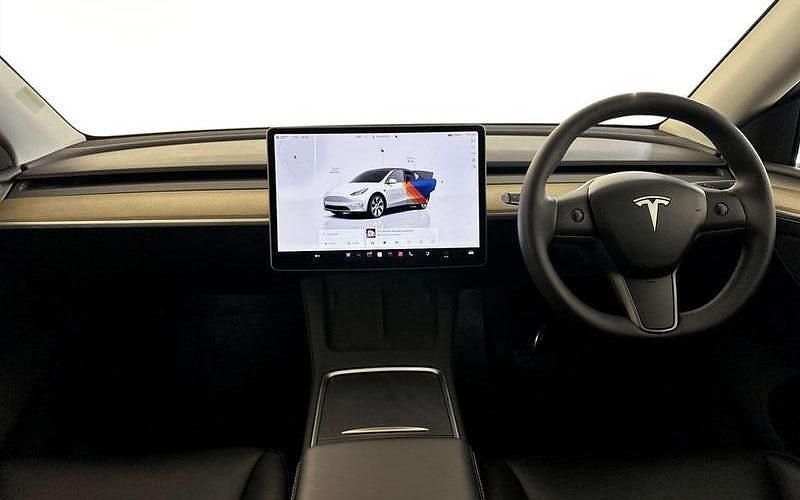 Used Tesla Model Y RWD 219 kW (299 HP) 2024 SUV