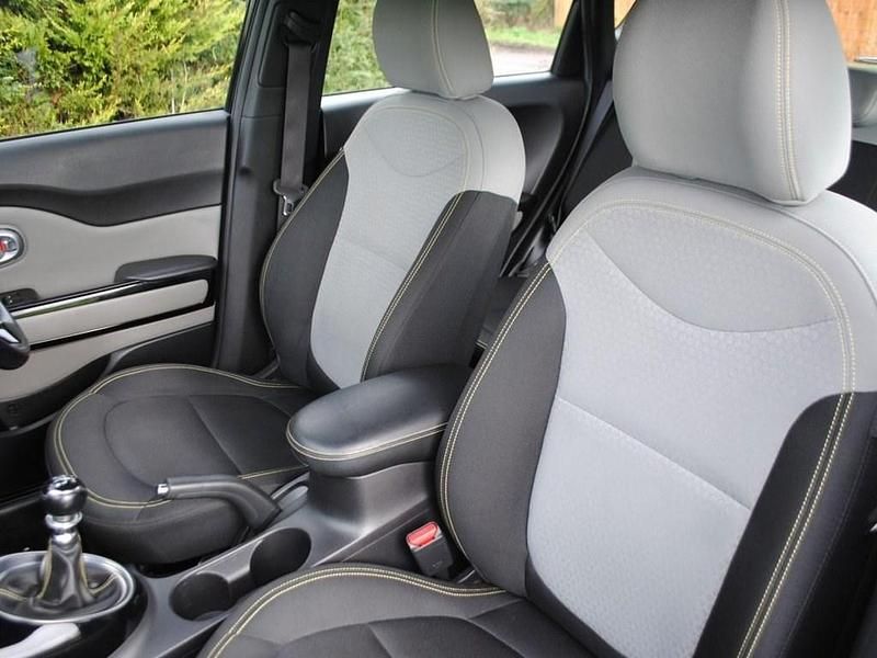 Used Kia Soul 130 HP (95 kW) 2015 Black SUV