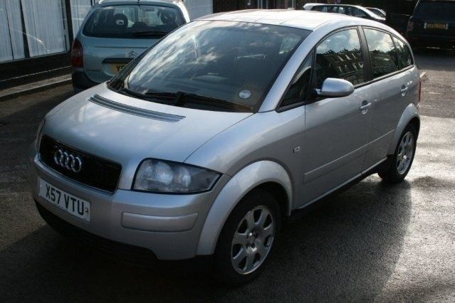 Usado Audi A2 75 HP (55 kW) 2000 Citadino