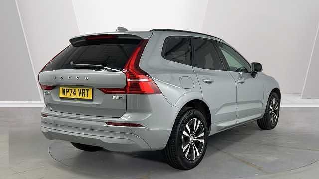 Used Volvo XC60 Core 247 HP (181 kW) 2025 SUV