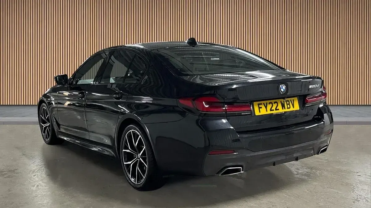 Used BMW 520 M Sport 2022 Sapphire black Sedan