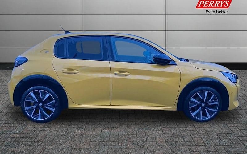 Used Peugeot 208 GTi 131 HP (96 kW) 2023 Hatchback