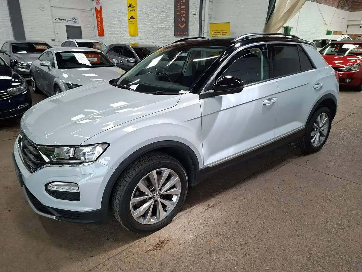 Used VW T-Roc Design 150 HP (110 kW) 2018 Silver SUV