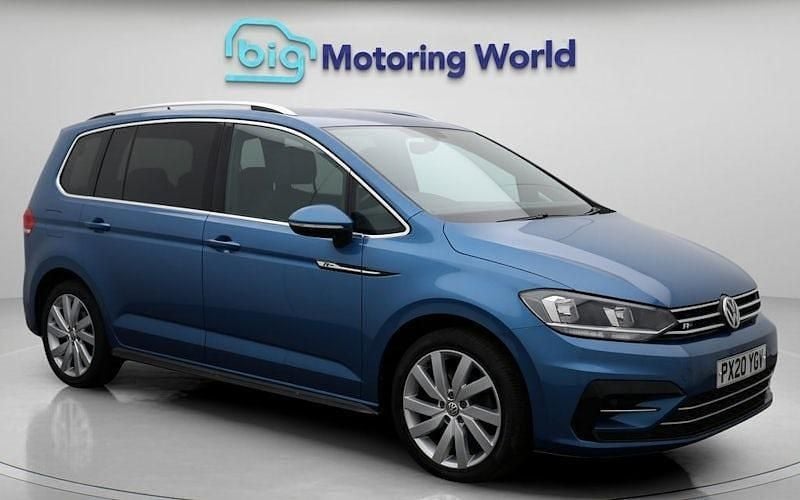 Used 2025 VW Touran R-line MPV | £21,300 (Super price) - Image 1/4