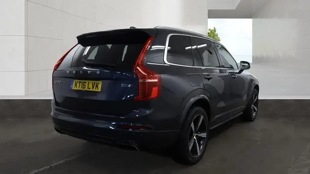 Gebraucht Volvo XC90 R-Design 235 PS (172 kW) 2016 Grau SUV