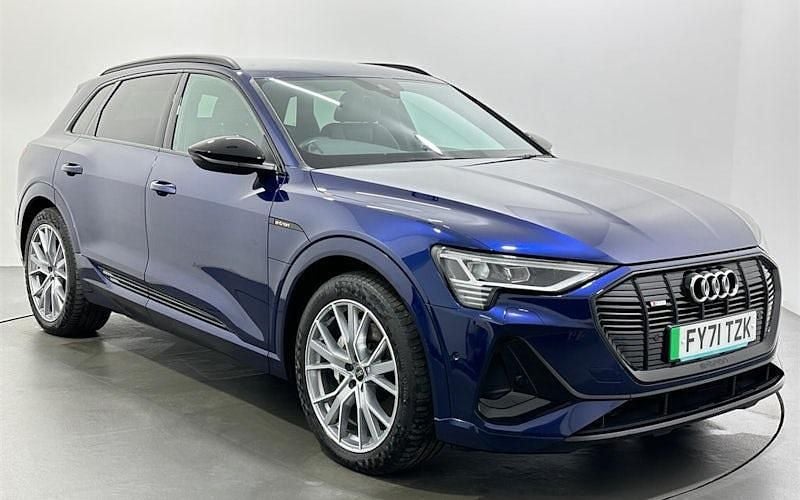 Usado Audi e-tron Black Edition 300 kW (408 HP) 2022 SUV