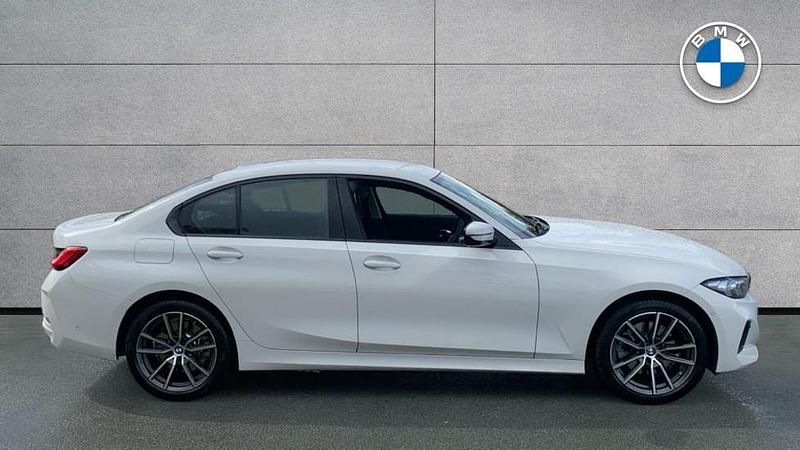 Used BMW 330e Sport Line 288 HP (211 kW) 2025 White