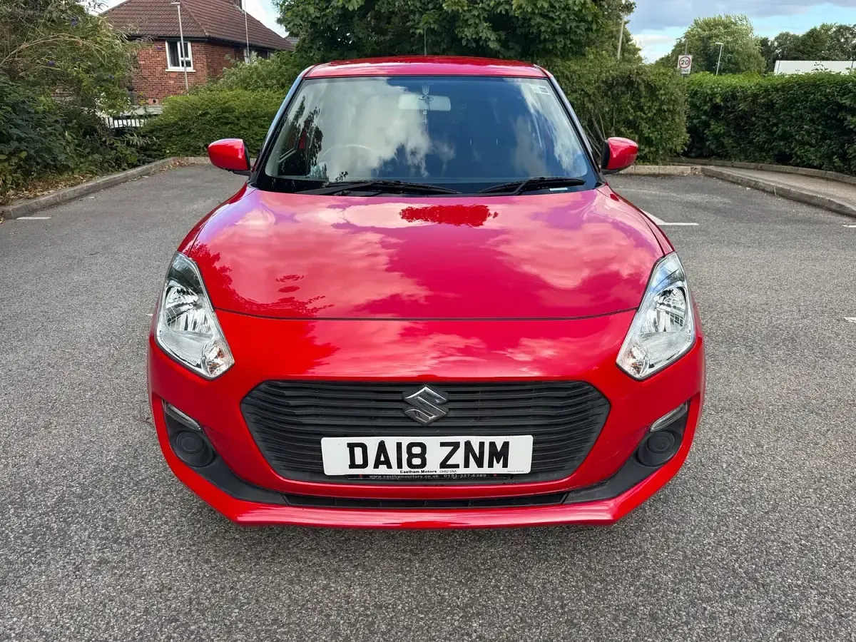 Used Suzuki Swift SZ3 90 HP (66 kW) 2018 Red Hatchback