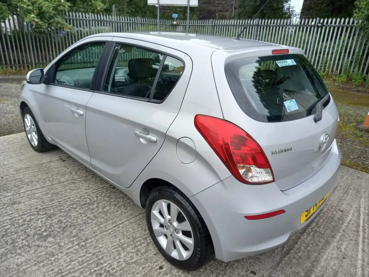 Used Hyundai i20 Active 2014 Silver Hatchback
