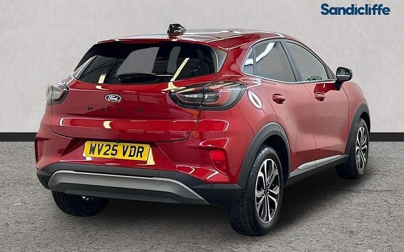 Used Ford Puma Titanium 125 HP (91 kW) 2025 Red SUV