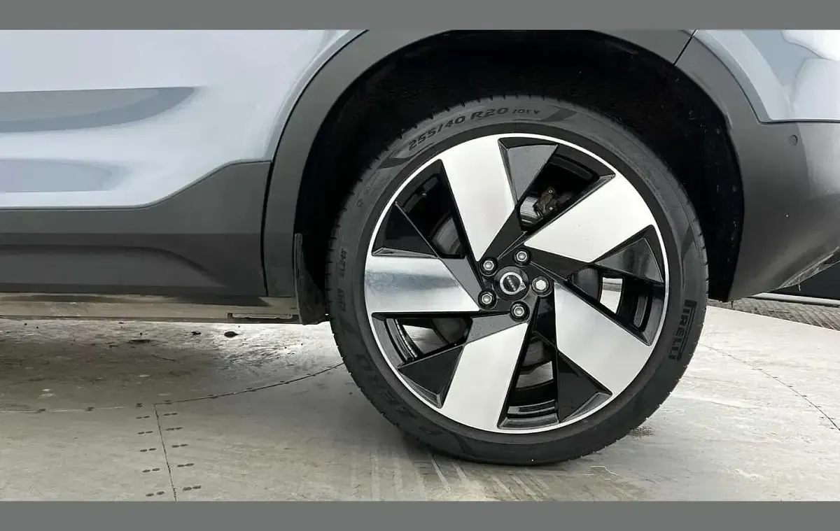 Used Volvo C40 Ultimate 300 kW (408 HP) 2022 Grey SUV