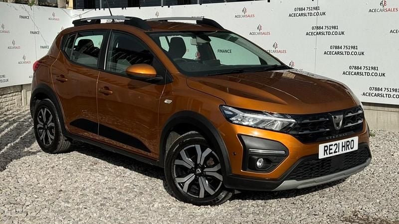 Orange Used 2021 Dacia Sandero Prestige Hatchback | £7,495 - Image 1/4