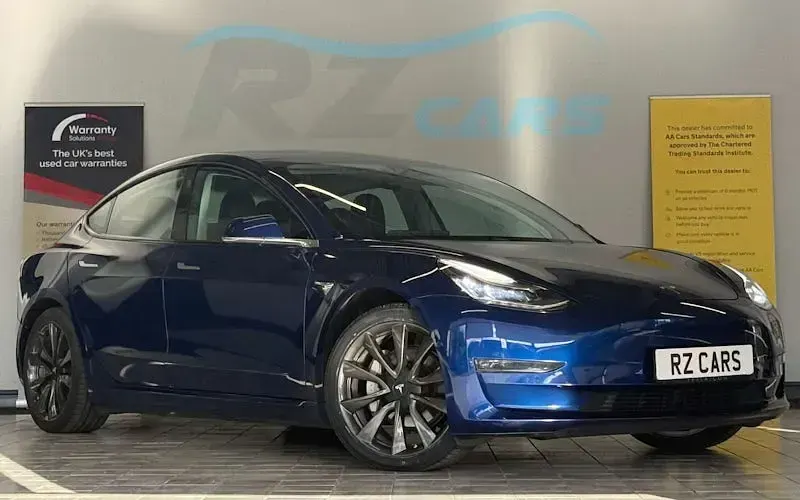 Usado Tesla Model 3 Long Range AWD 258 kW (351 HP) 2023 Sedan