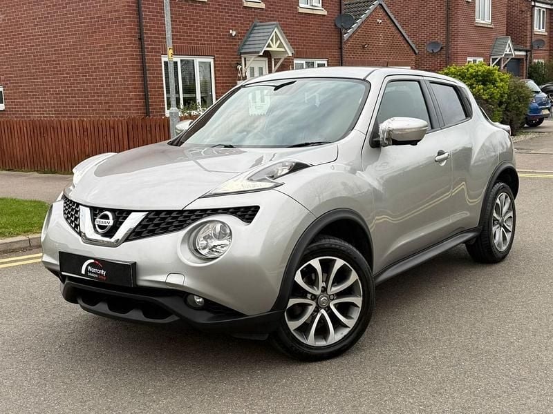 Used Nissan Juke Tekna 110 HP (80 kW) 2016 Silver SUV