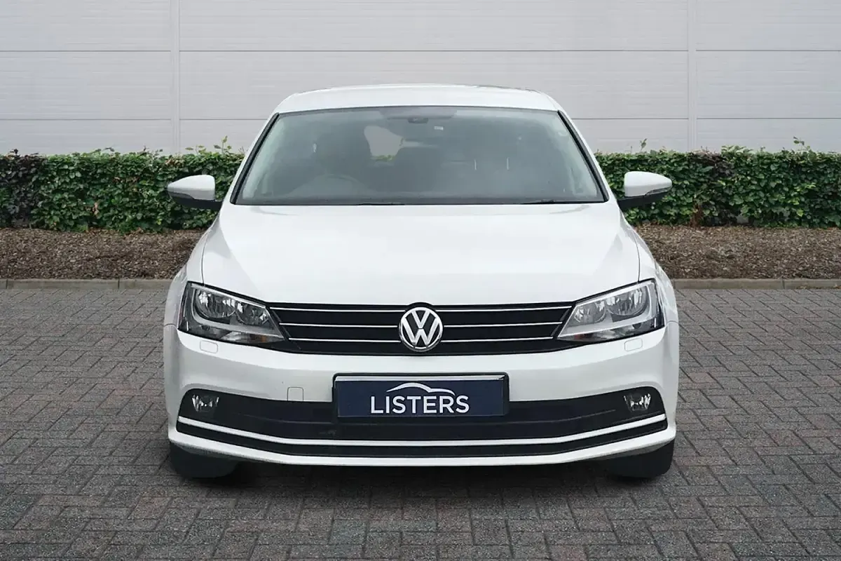 Used VW Jetta GT 150 HP (110 kW) 2017 White Sedan