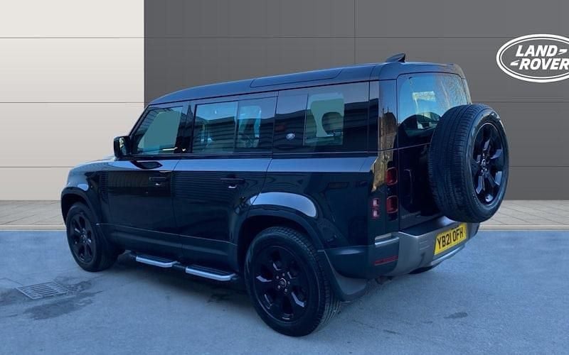 Used Land Rover Defender HSE 300 HP (220 kW) 2024 SUV