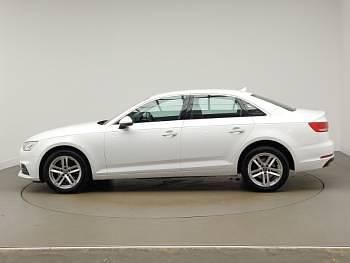 Used Audi A4 Comfort 150 HP (110 kW) 2019 White Sedan