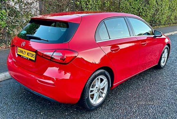 Used Mercedes A180 SE 2019 Red Hatchback