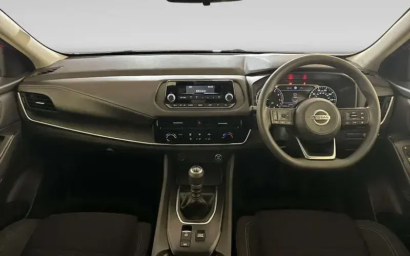 Used Nissan Qashqai Visia 140 HP (102 kW) 2022 Red SUV