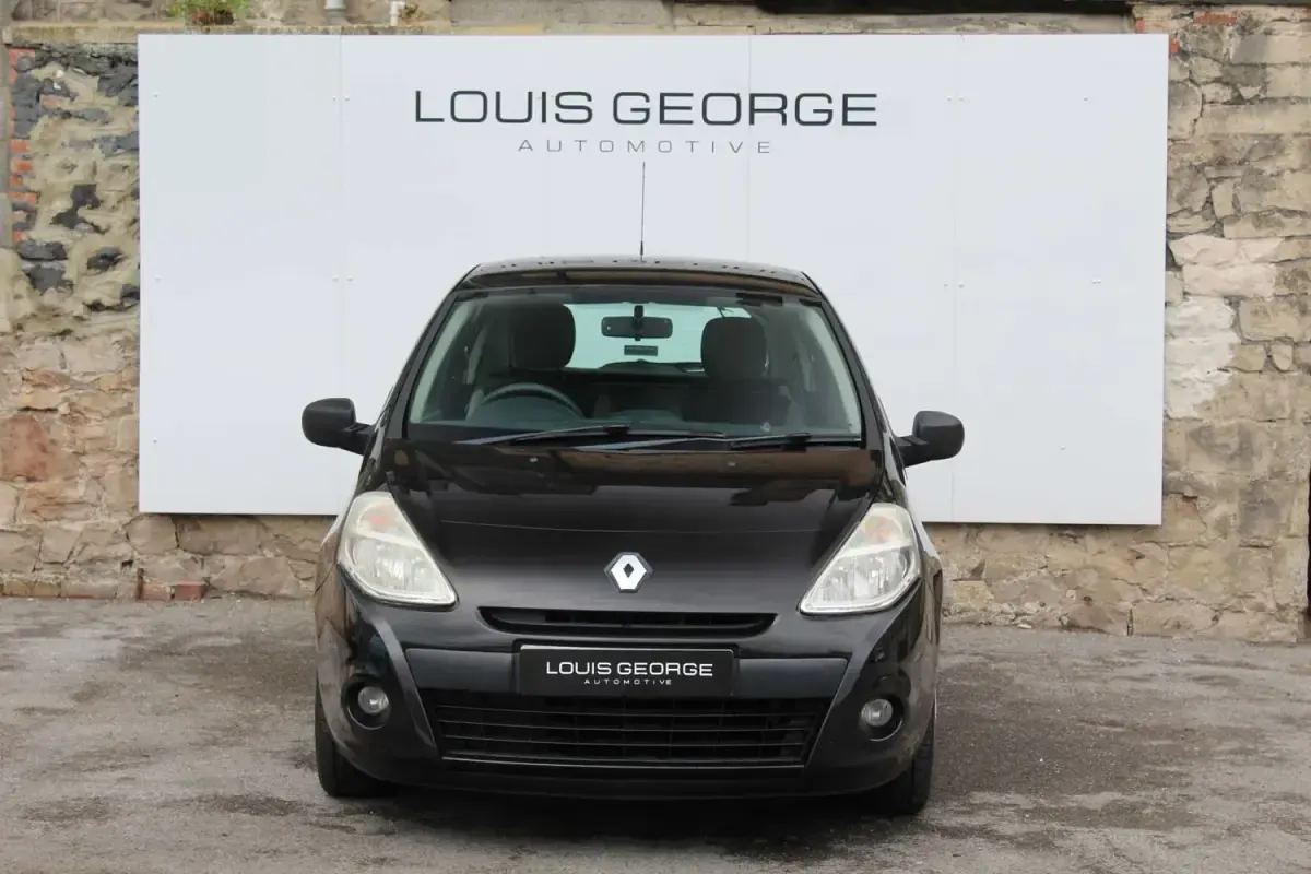 Używany Renault Clio II Extreme 2009 Czarny Hatchback