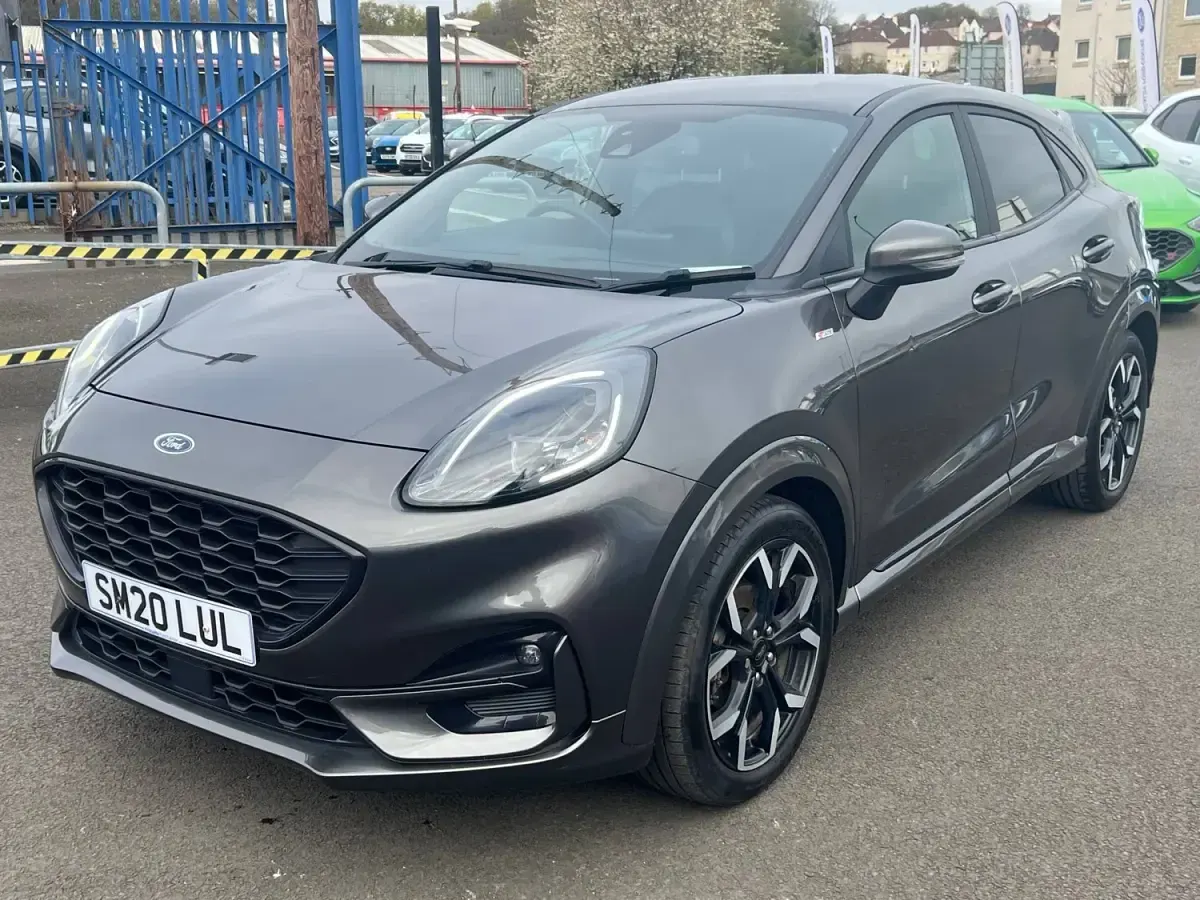 Usado Ford Puma ST-Line X 155 HP (114 kW) 2020 Cinzento SUV