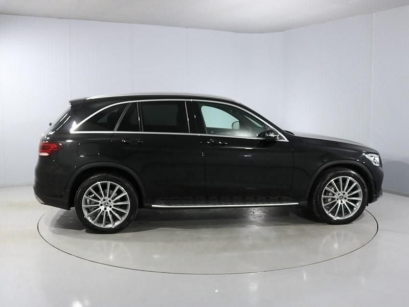 Used Mercedes GLC300 AMG Line Premium 2022 Black Estate