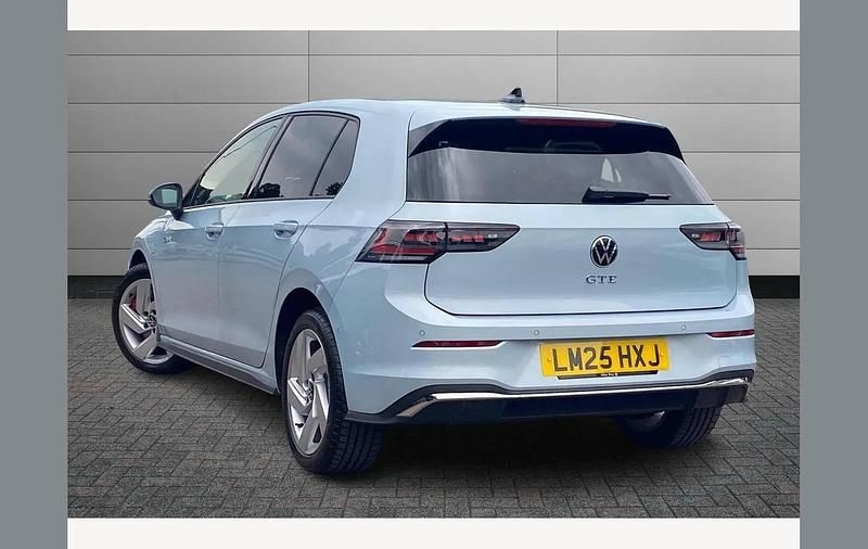 Used VW Golf VIII GTE 272 HP (200 kW) 2025 Crystal ice blue Hatchback