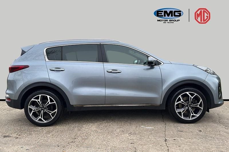 Used Kia Sportage GT-Line 174 HP (127 kW) 2021 Silver SUV