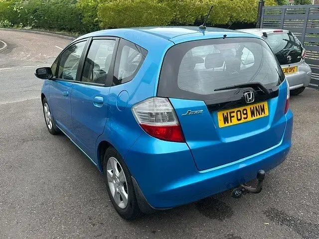 Used Honda Jazz ES 100 HP (73 kW) 2009 Blue Hatchback