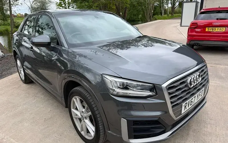 Used Audi Q2 S-Line 150 HP (110 kW) 2018 SUV