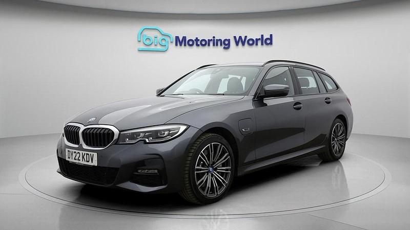 Used BMW 330e M Sport 292 HP (214 kW) 2022 Grey Estate