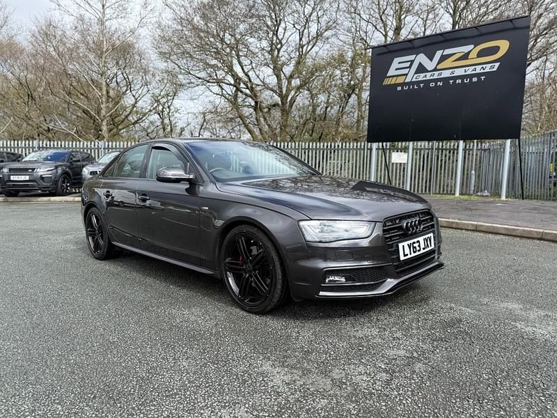 Begagnad Audi A4 S-Line 2014 Grå Sedan