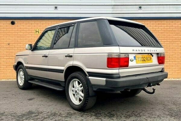 Used Land Rover Range Rover 182 HP (133 kW) 2001 Silver SUV