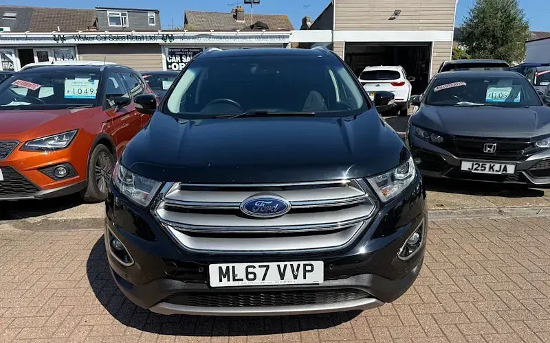 Used Ford Edge Titanium 180 HP (132 kW) 2017 Black SUV