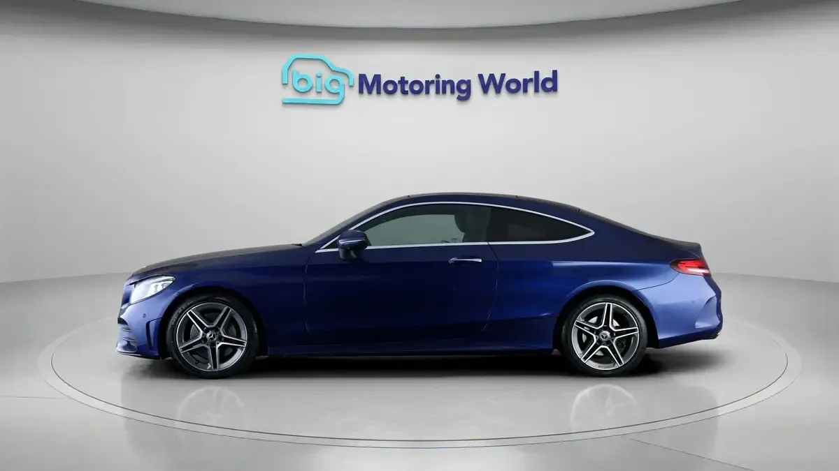 Used Mercedes C300 AMG line 258 HP (189 kW) 2020 Blue Coupe
