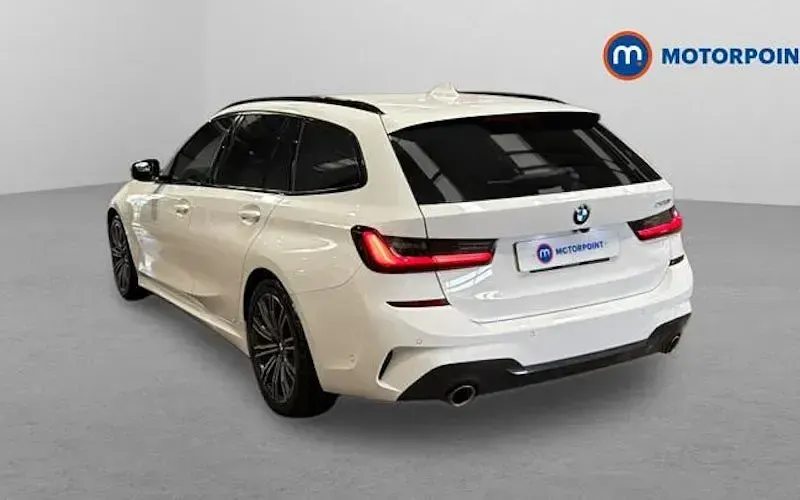 Used BMW 320 M Sport 184 HP (135 kW) 2022 White Estate