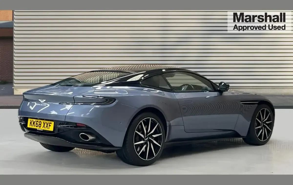 Used Aston Martin DB11 503 HP (369 kW) 2019 Blue Coupe