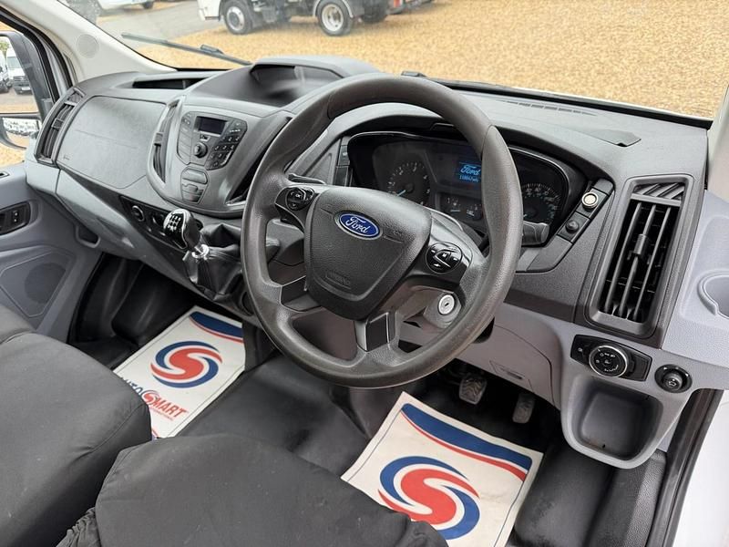 Usado Ford Transit 130 HP (95 kW) 2018 Branco Cabrios