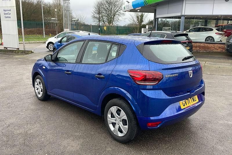 Used Dacia Sandero Essentiel 90 HP (66 kW) 2022 Blue Hatchback