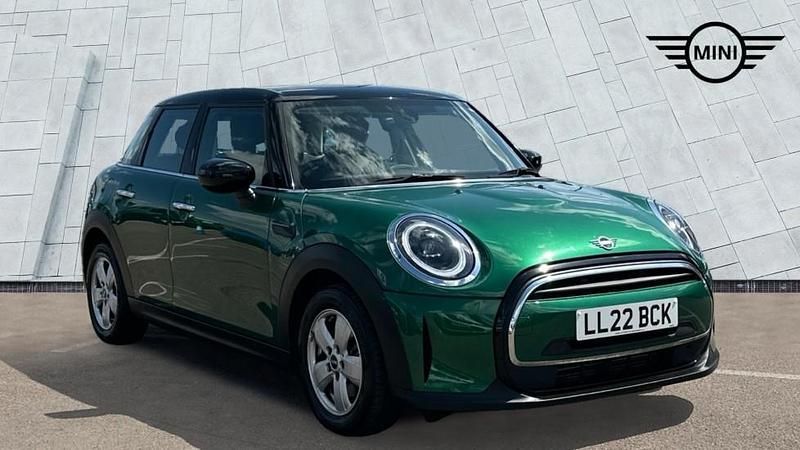 Green Used 2022 Mini Cooper Classic Hatchback | £15,432 (Fair price) - Image 1/4