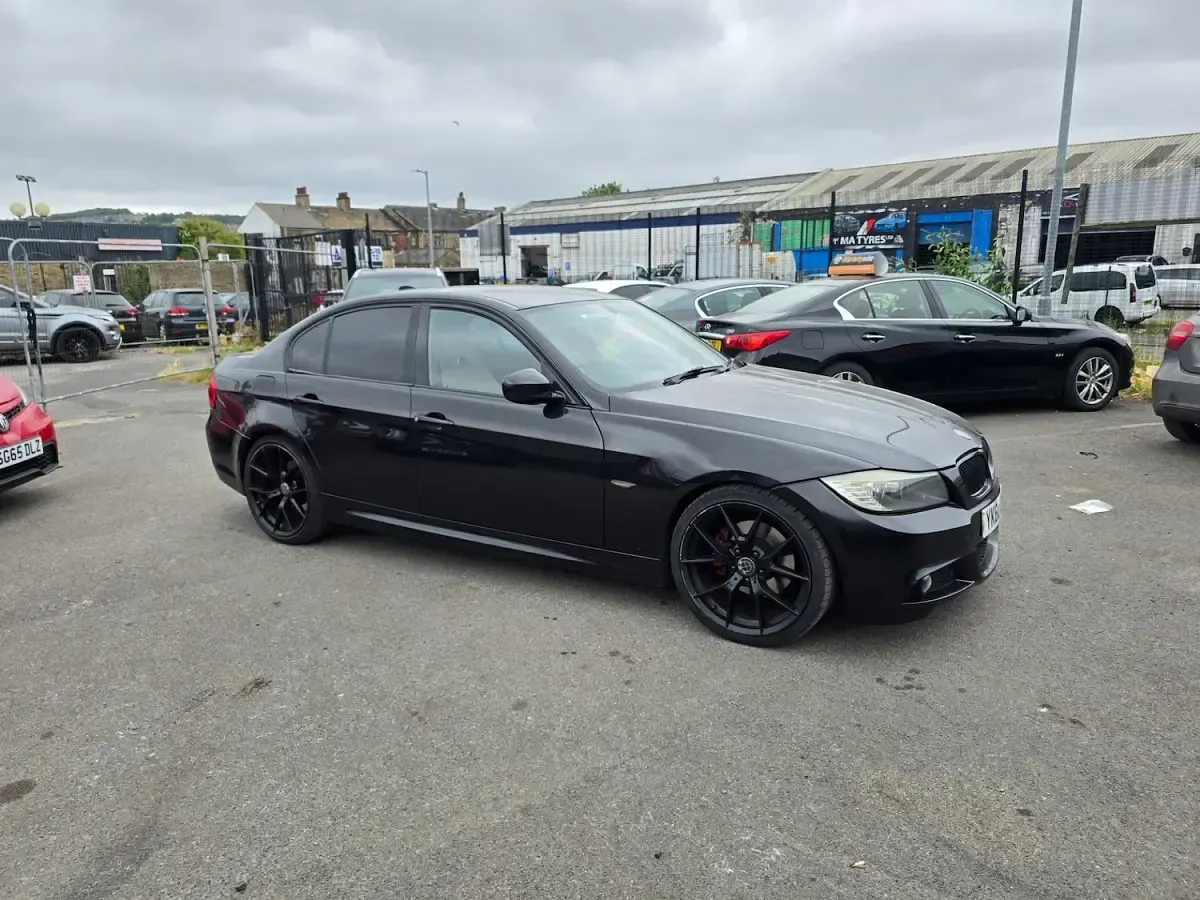 Used BMW 320 M Sport 184 HP (135 kW) 2010 Black Sedan