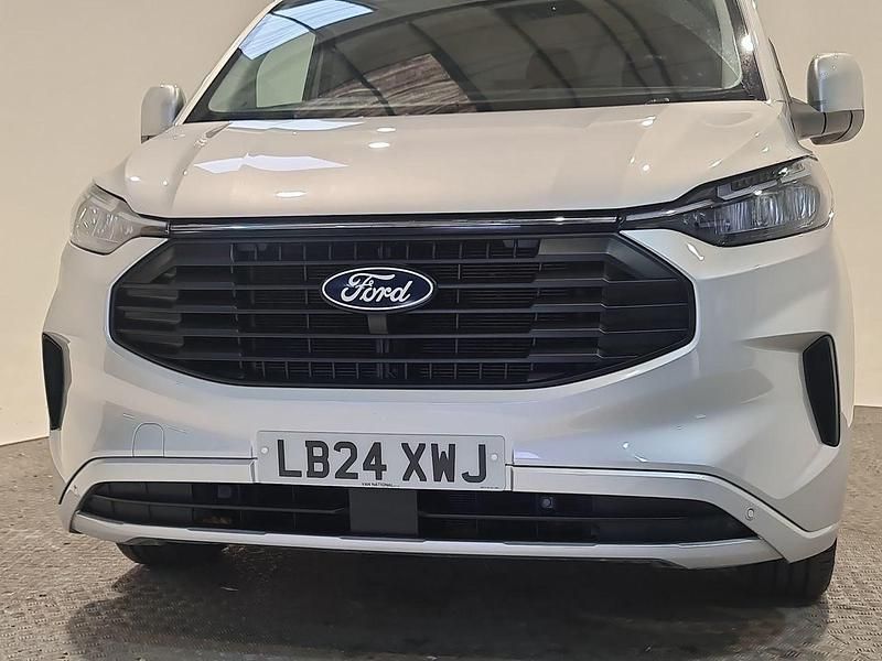 Used Ford Transit Custom Limited 136 HP (100 kW) 2024 Silver Van