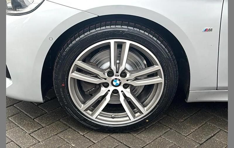 Used BMW 220 M Sport 188 HP (138 kW) 2019 Silver Estate
