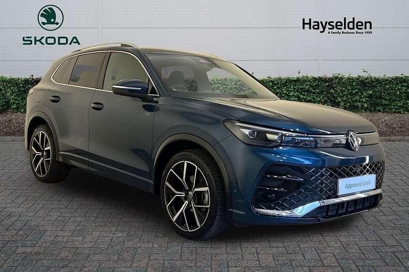 Blue Used 2024 VW Tiguan R-line SUV | £32,985 (Fair price) - Image 1/4