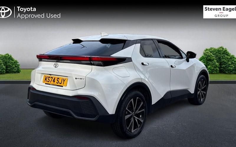 Used Toyota C-HR Design 223 HP (164 kW) 2025 SUV