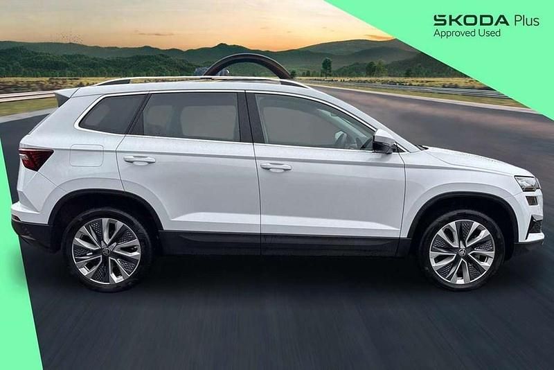 Used Skoda Karoq SE L 150 HP (110 kW) 2025 Moon white metallic SUV