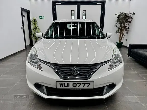 Usado Suzuki Baleno SZ3 90 CV (66 kW) 2018 Blanco Utilitario