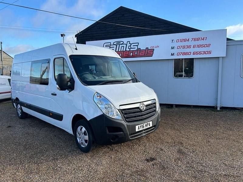 White Used 2025 Vauxhall Movano Van | £8,695 - Image 1/4