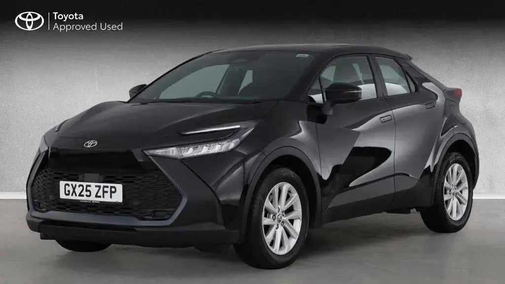 Used Toyota C-HR 140 HP (102 kW) 2025 Black SUV